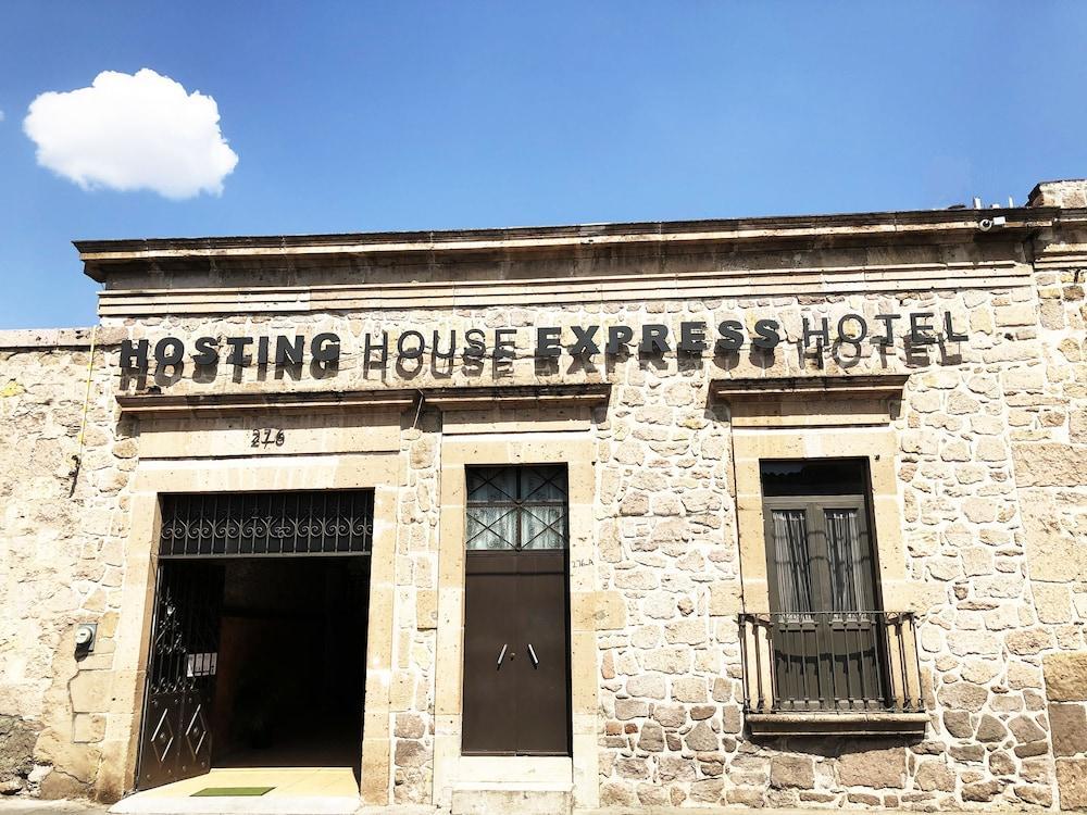 Hotel Expres By Hosting House Morelia Exterior foto